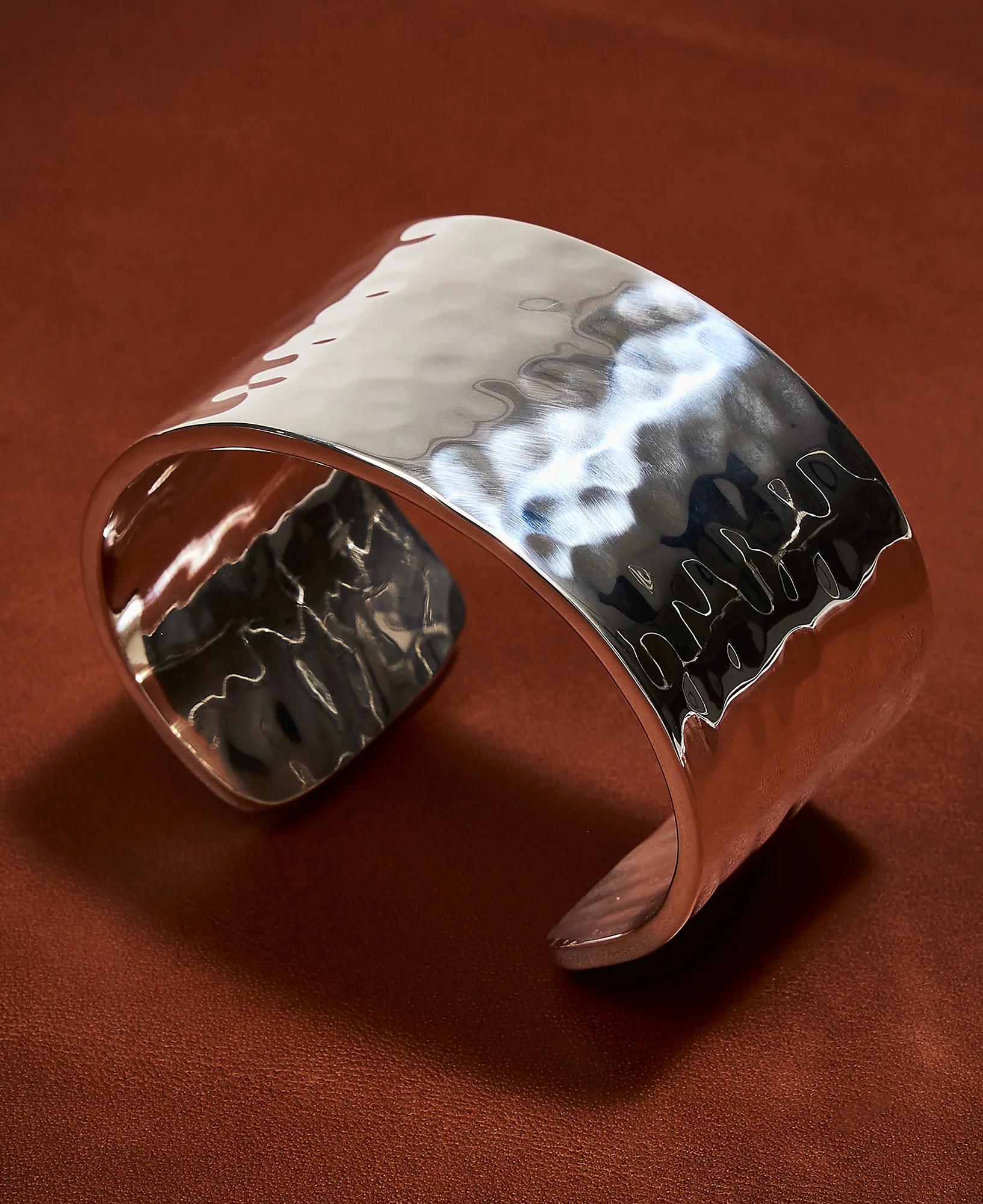 Old Newbury Crafters Sterling Large 32mm Bangle