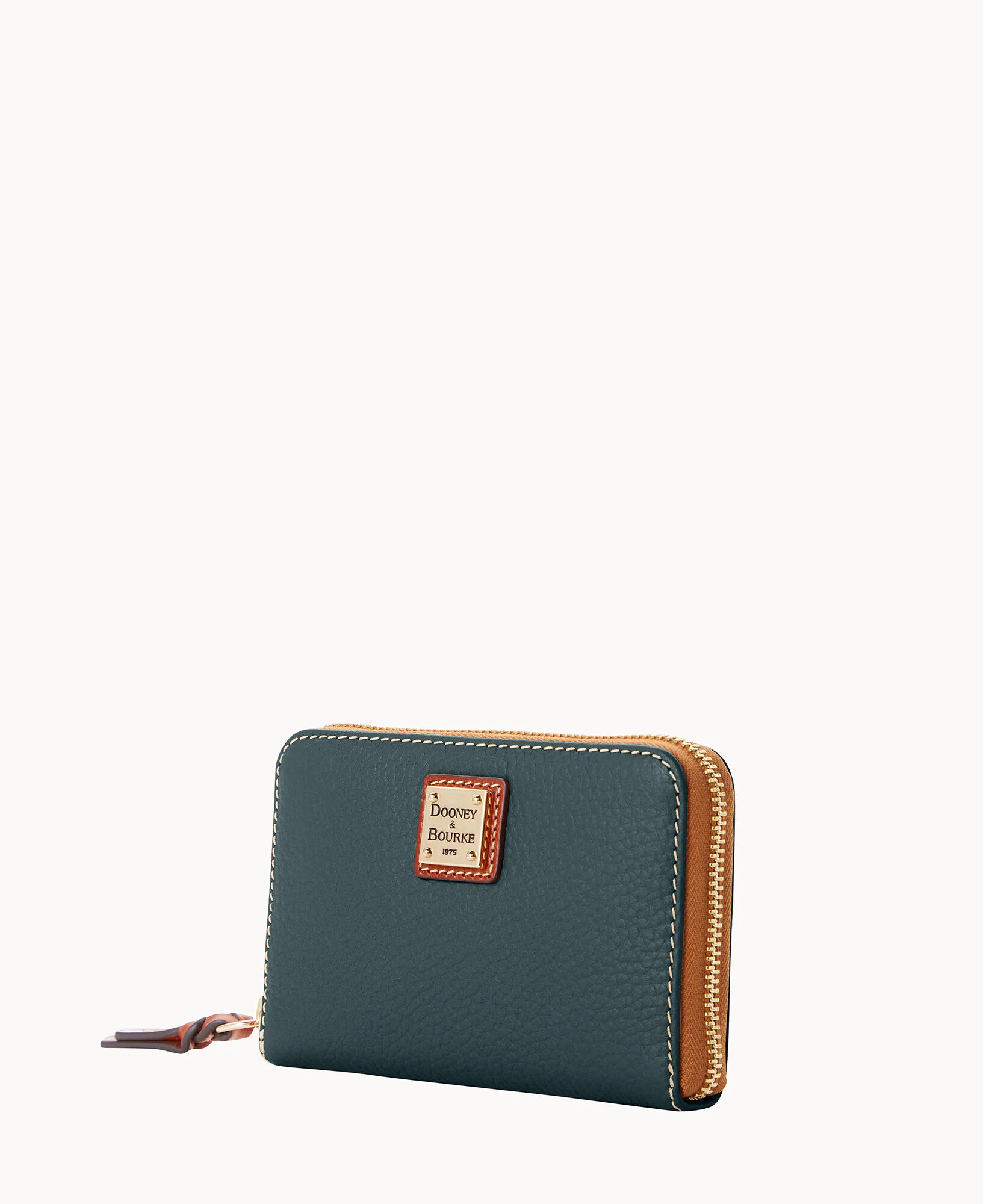 Pebble Grain Medium Zip Around Wallet