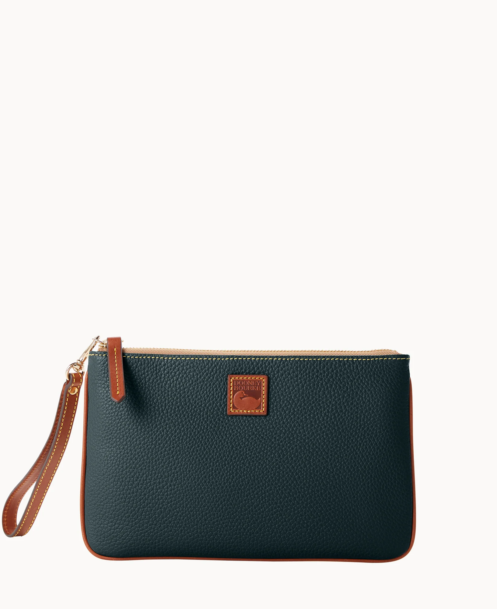 Pebble Grain Large Wristlet